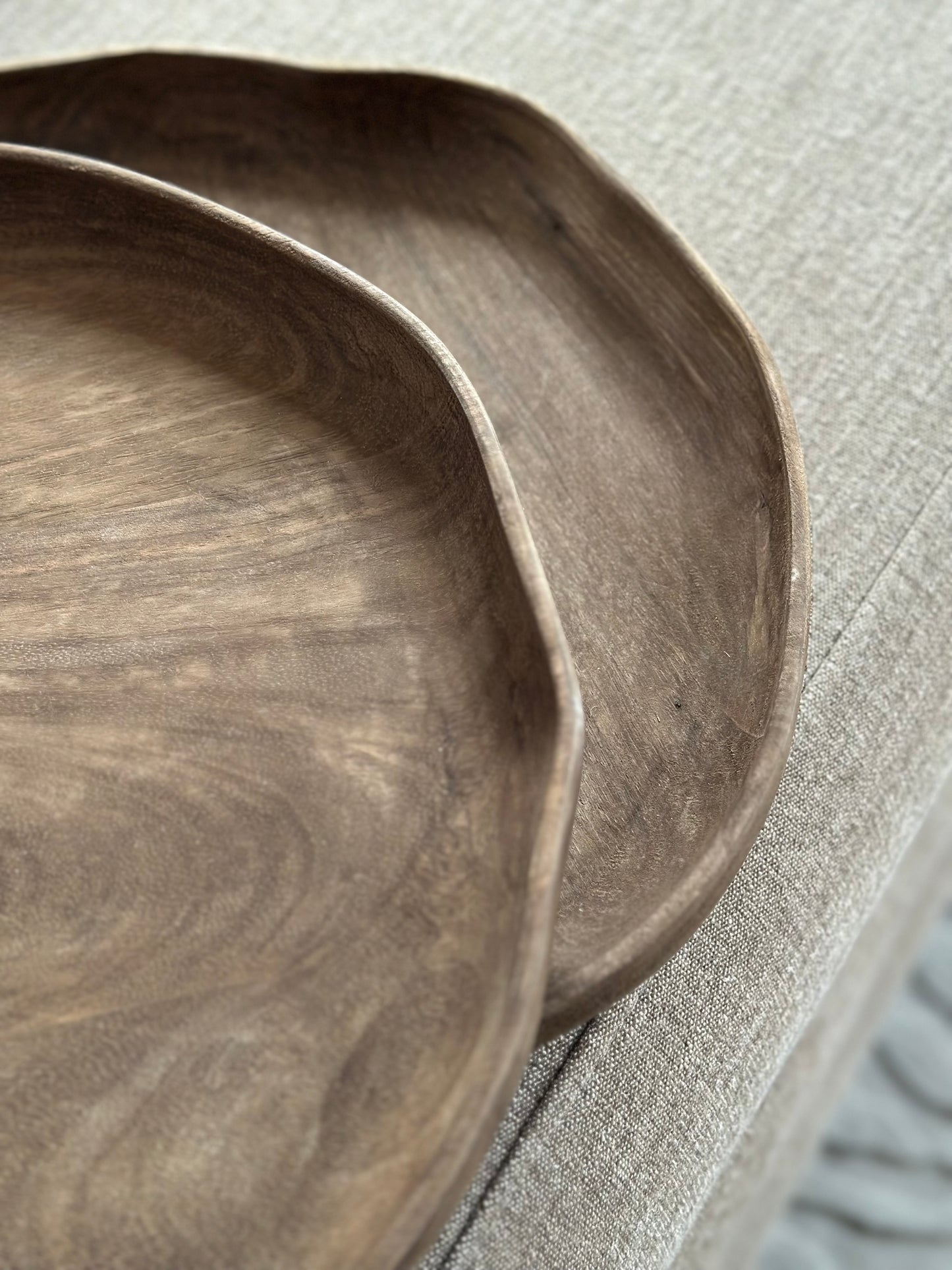 Organisch houten serveertray, 40cm.