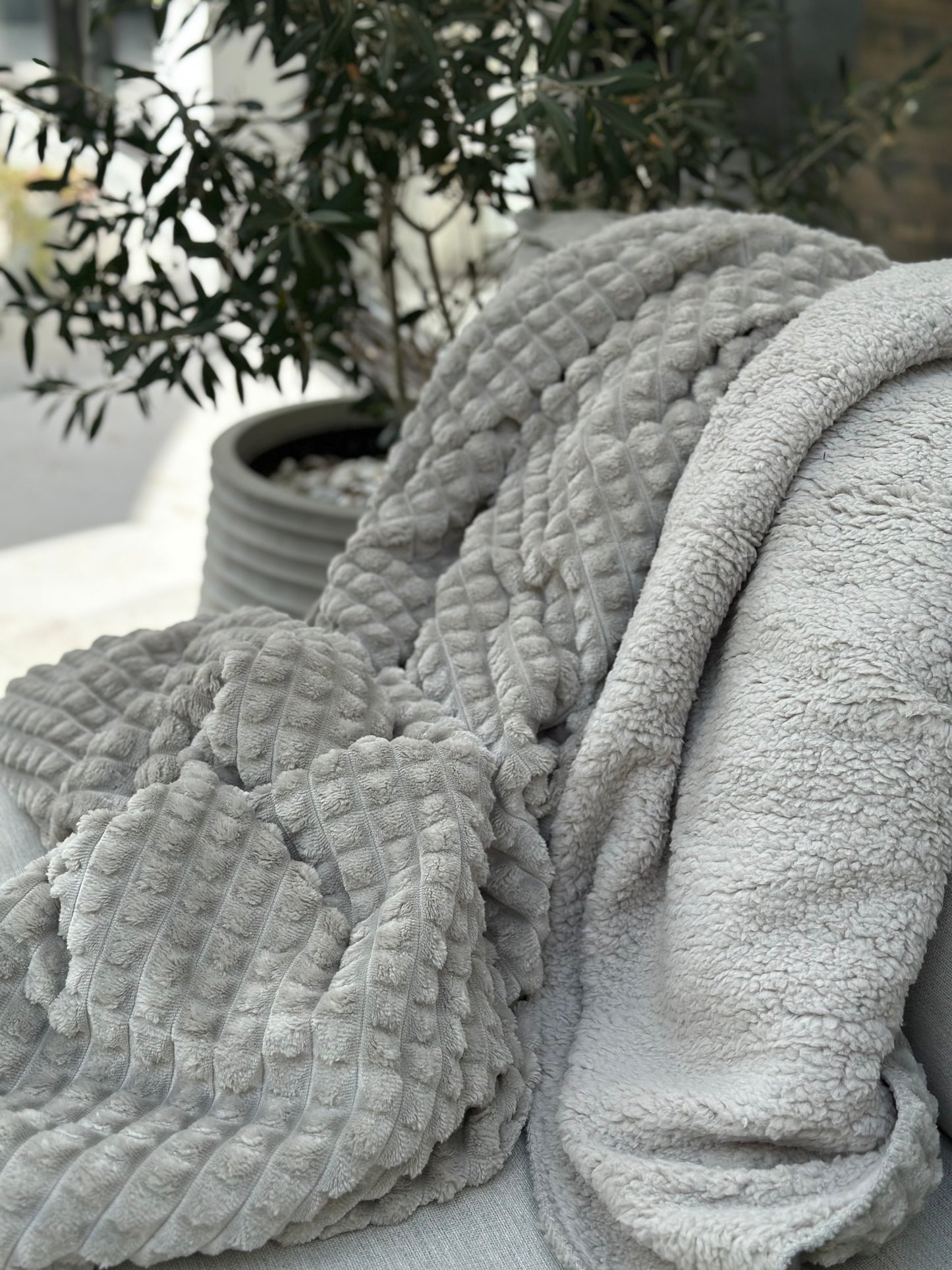 Plaid Puk Light Grey - Leeff