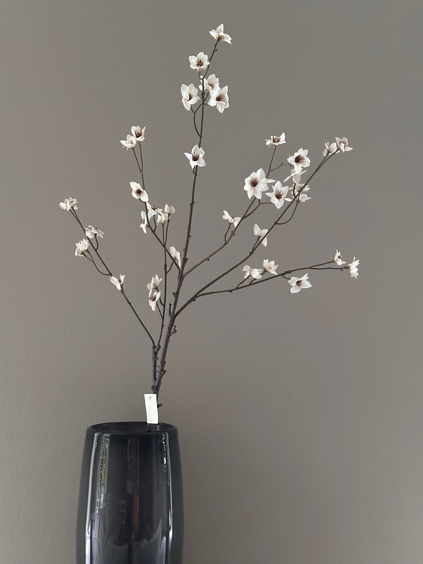 Blossom Almonde, kunsttak