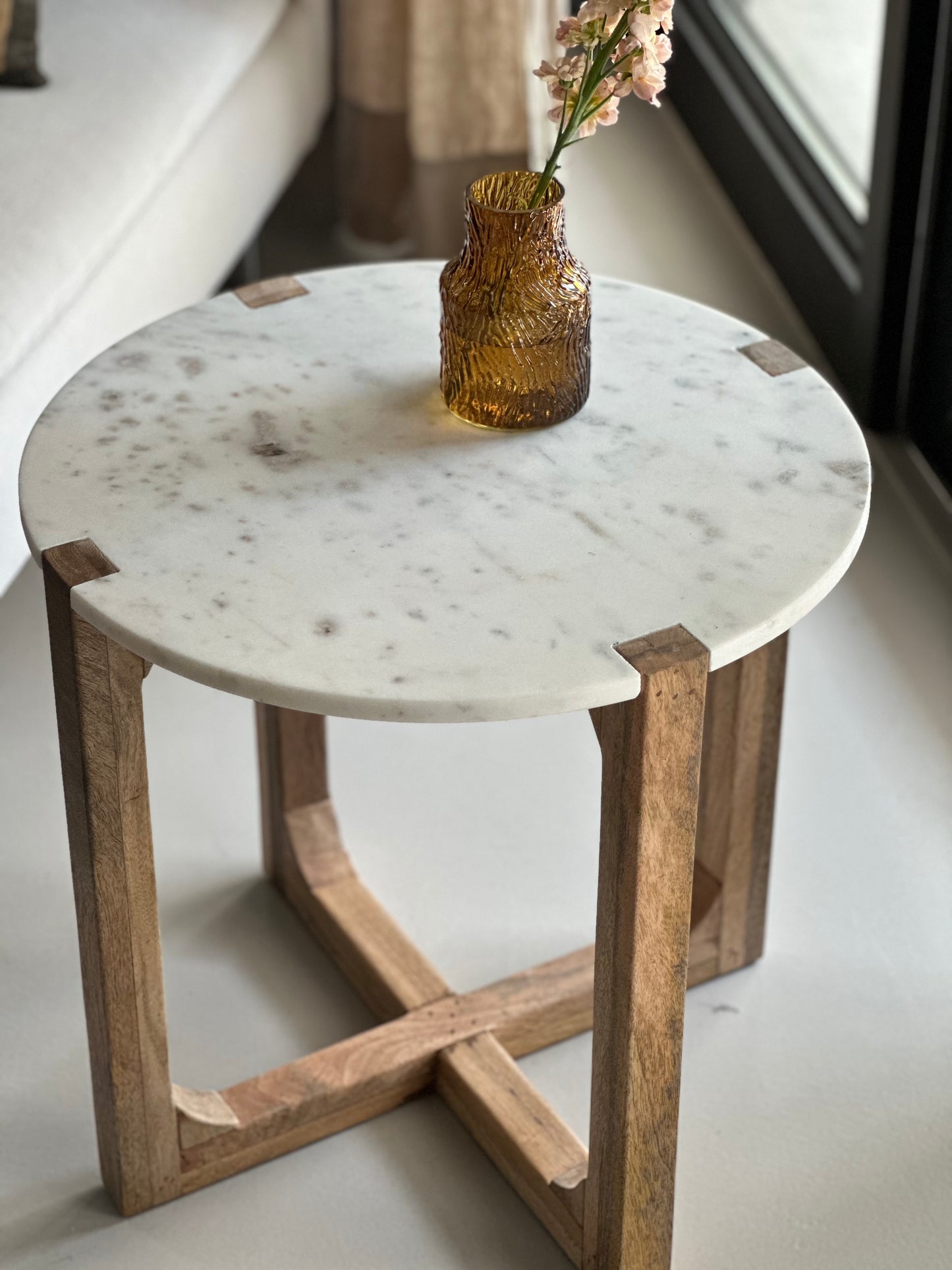 Bijzettafel marmer, Raw Materials - wit en zwart